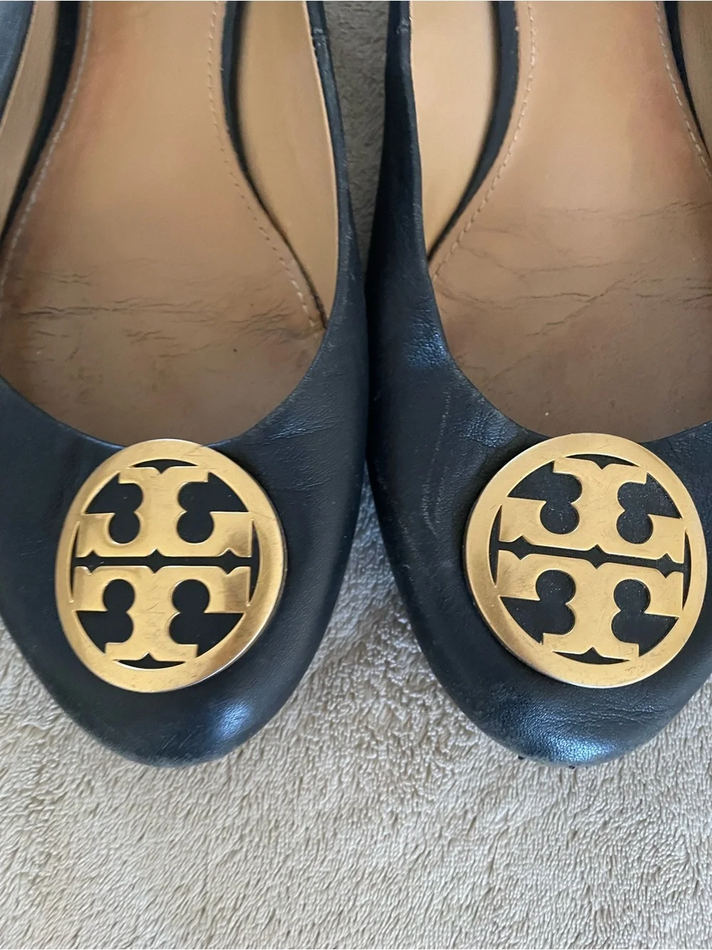 Tory Burch Black Leather Ballet Flats with Gold Logo Medallion
